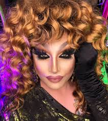 Tales Behind the Creative, Episode 13: Rebecca Mae