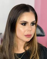 Primera producción junto al Glow Team y este fue mi maquillaje 💕 Modelo  @luabentancor Ph @santiagoaquinofoto 📍@glowmakeupstudiouy