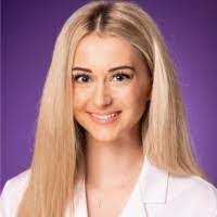 Elizabeth Cliburn's Instagram, Twitter & Facebook