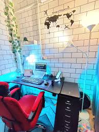Maybe you would like to learn more about one of these? Lelaki Ini Setup Ruang Pejabat Untuk Wfh Hasilnya Macam Ruang Gaming Hias My