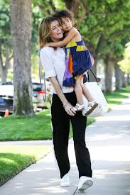 Social distancing 101 from sienna may, ellen pompeo, 50, captioned her apr. Ellen Pompeo Starportrat News Bilder Gala De