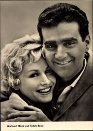 Teddy reno and italy · see more » rita pavone. Ak Schauspieler Waltraut Haas Und Teddy Reno Nr 2945198 Oldthing Ansichtskarten Adel Personlichkeiten Unsortiert