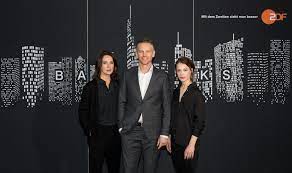 Bad bank ihre entsorgungsfunktion erfüllt, wird sie aufgelöst oder in eine „good bank umgewandelt. Bad Banks So Viel Realitat Steckt In Der Zdf Serie
