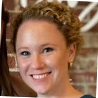 700+ profilů „Traughber“