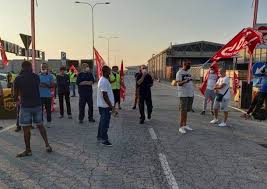 Sindacalista investito a novara, i colleghi del si cobas: Yeyhubl07ywzzm