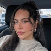 Shayna Vasquez's Instagram, Twitter & Facebook