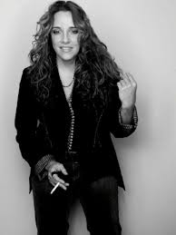 Senha para descompactar os arquivos: Maria Joao Mpb Musica Brasileira Cantores