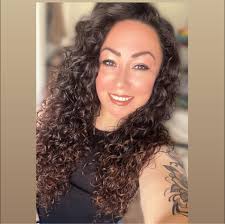 Who can take senior pictures of my daughter?