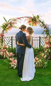 Hawaii Resorts Wedding And Events Garden Weddings Ceremony Wedding Photos Bride And Groom Bride And Groom Pictures
