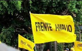 The party is a member of the foro de sao paulo, part of the international latin american left movement (pin. Frente Amplio Elegira Formula Presidencial Y Candidatos A Diputados En Agosto