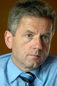 Brit adds former Paris Re chief to board