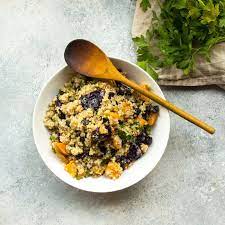 Kurbis Quinoa Bowl Vegan Und Glutenfrei Tasty Katy Rezept Lebensmittel Essen Rezepte Mit Rotkohl Gesundes Essen