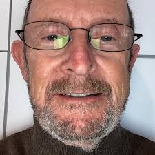 What is a safe battery post expander for an 8mm battery post to handle four  2/0 wire terminals running in parallel?