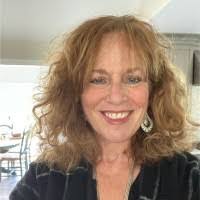 Lynne Rosenbaum's Instagram, Twitter & Facebook