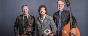Born in rome to a neapolitan father and a calabrian mother. Il 6 Novembre Con Crosscurrents Trio All Auditorium De Cataldo Marcotulli Al Vascello Scene Da Un Matrimonio All Eliseo Monica Guerritore Al Quirino E Se Questo E Un Uomo All Argentina Repubblica It