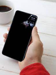 Download official samsung galaxy s10 wallpapers. Galaxy S10 Nutzer Integrieren Das Kamera Loch In Kreative Wallpaper Winfuture De