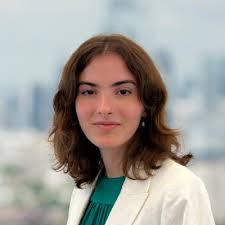 I am excited to share that I've accepted a position as a Refining Analyst  at Energy Aspects. After training in London for a year, I will return to  Houston as my home