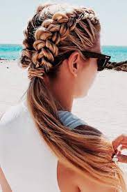 Obviously, beachy hairstyles vary greatly, from wet and wavy short hairstyles to medium and long beach wave hairstyles, including surfer hairstyle appropriate both for men and women. 51 Easy Summer Hairstyles To Do Yourself Easy Summer Hairstyles Beachy Hair Easy Beach Hairstyles