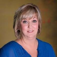 Kim Granger's Instagram, Twitter & Facebook