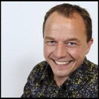 30+ 'Clausing' profiles