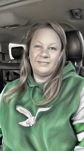 Freaky Friday Foto for Fun! Baldy workin' the kinks out!