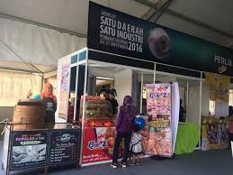 Persiaran jubli emas, kampung jejawi, 01000 kangar, perlis, malaisia. Ayam Goreng Kimie Z Di Bandar Kangar