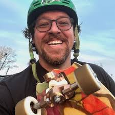 Aaron Dickey (@ADesigner120)