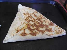 Eating Badly Taco Bell S New Grilled Stuft Nacho Decaturade Herald Review Com