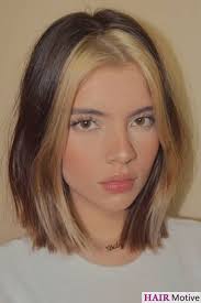 There are many types of two tone hair that can all be created by you at home with plenty of patience and a little practice. Is One Single Color Not Enough Be Creative With This Two Tone Hairstyle Ideas Click To Find More Inspiration Hair Color Streaks Hair Streaks Hair Dye Colors