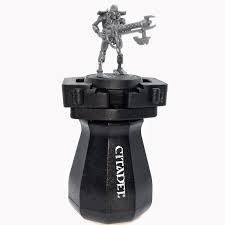 Now the citadel painting handle xl allows you to hold miniatures on larger bases. Citadel Painting Handle Review Fauxhammer