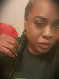 I feel a lil disrespected...we can't both be ur type🙄 #shecanneverbeme😏  #sheaintevenpretty😬