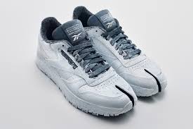 We did not find results for: Maison Margiela X Reebok Classic Leather Tabi Bianchetti