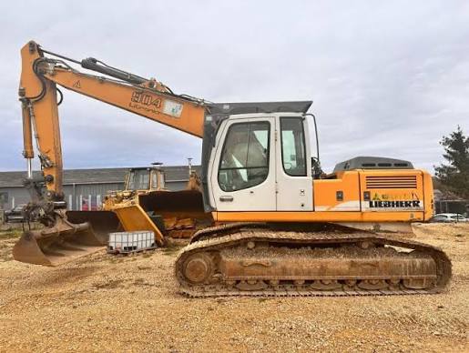 Liebherr R904C Excavator
