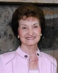 Eleanor Ranieri's Instagram, Twitter & Facebook