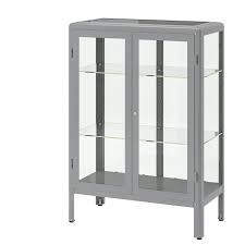 Ikea Fabrikor Vitrinskap Gra Med Ett Vitrinskap Kan Du Bade Visa Upp Och Skydda Dina Glas Eller Din Favoritsamling Du Kan E Ikea Glasdorr Vitrinskap Ikea