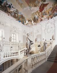 Für das stadtbild mitprägend wurde die würzburger residenz von balthasar neumann, deren bau 1720 begonnen und 1744 abgeschlossen wurde. Treppenhaus Residenz Wurzburg C Bayerische Schlosserverwaltung Www Residenz Wuerzburg De World Heritage Blog