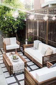 5 Tips For Getting The Outdoor Patio Of Your Dreams Discover A World Market Blog Openlucht Woonkamers Buitenwoonkamer Openlucht Woonruimtes