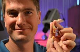 Slow-motion film reveals what happens when lizards drop their tails