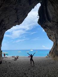 Sardinia, italian sardegna, island and regione (region) of italy, second in size only to sicily among the islands of the western mediterranean. Pin On Sardenha Italia