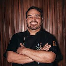 Picheta :: Chefs and Authors