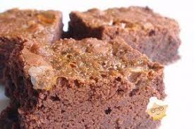 Gateau Au Chocolat Ultra Rapide Recette En 2020 Recette Brownies Patates Douces Recette Dessert