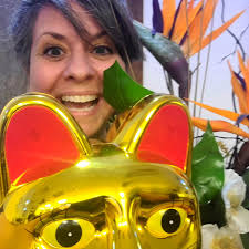 Beautiful centerpiece with a red cardinal for a lost loved one...  #terrysfloraltreasures #RochesterNY #freshflowers