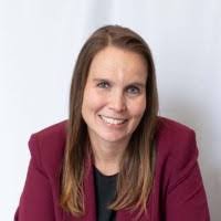 Liza Roach's Instagram, Twitter & Facebook