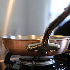 epingle par comptoir des industries franca sur cuisine vaisselle design coin cuisine vaisselle