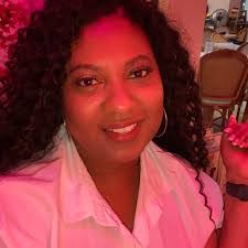 Veronica Provchy's Instagram, Twitter & Facebook