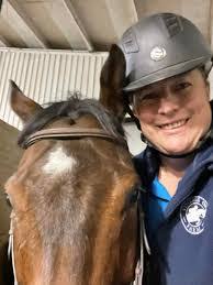 Regina Welsh's Instagram, Twitter & Facebook