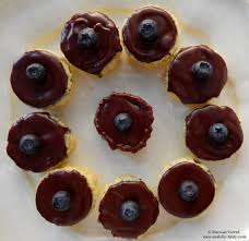 Este ideală pentru zilele călduroase de vară, dar ingrediente cheesecake: Mini Cheesecake Cu Mascarpone Oreo È™i CiocolatÄƒ Awfully Tasty