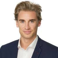 Robert Rueff's Instagram, Twitter & Facebook