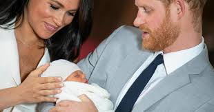 Das buch ist noch überall erhältlich im buchhandel, hochaktuell zur geburt des ersten kindes! Prince Harry Kids Prince Harry Tells Jane Goodall He And Meghan Will Have Only Two Children Out Of Concern For The Planet Cbs News