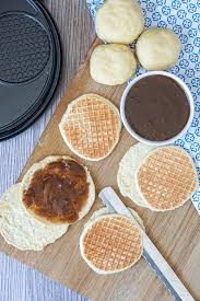 Gaufres Fourrees Little Sugar Waffles In 2020 Waffle Ingredients French Cooking Food